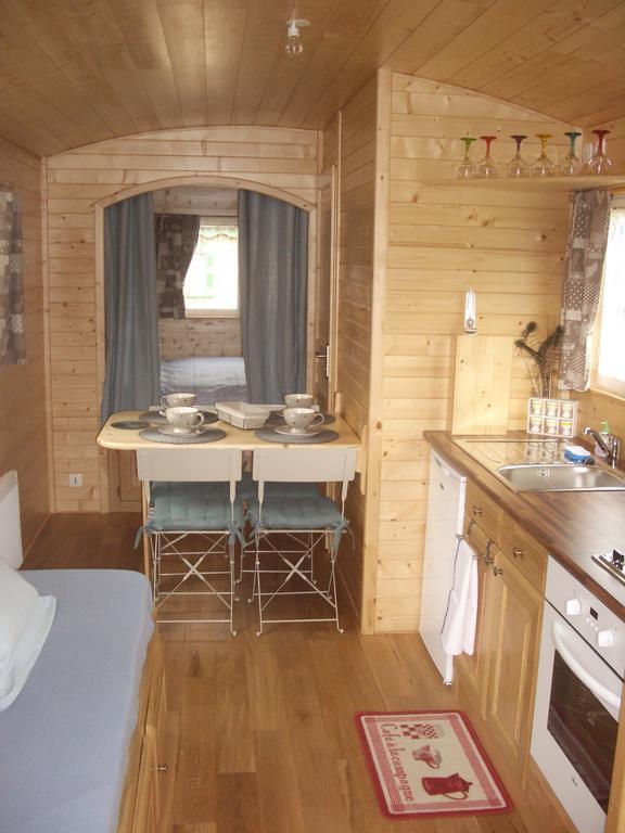 La Ferme Du Chauchix Hotel Lamballe Bilik gambar